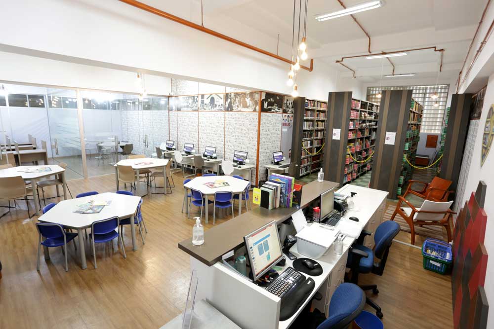 slide_biblioteca2_20211122
